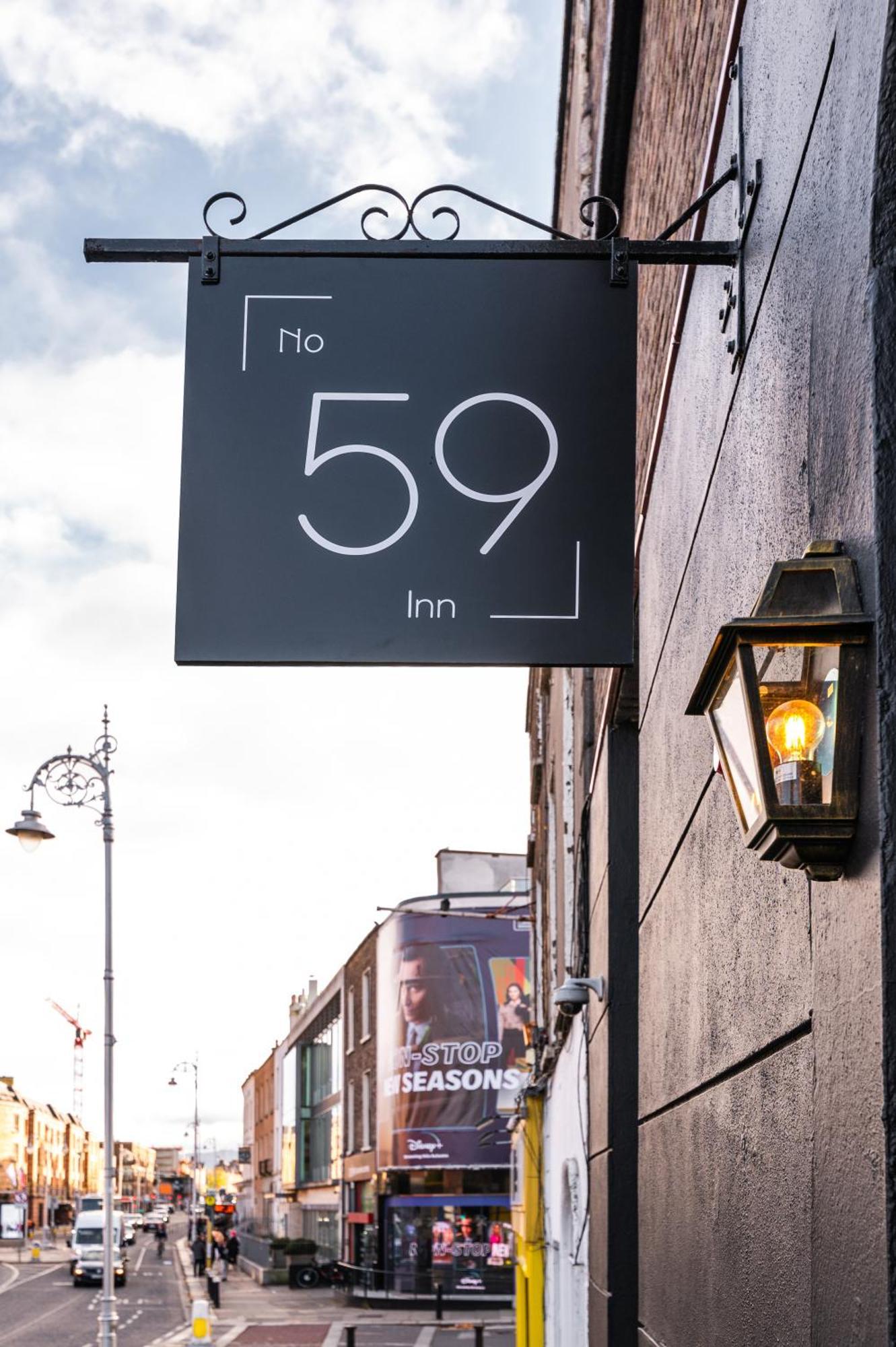 Number 59 Dublin Hotel ภายนอก รูปภาพ