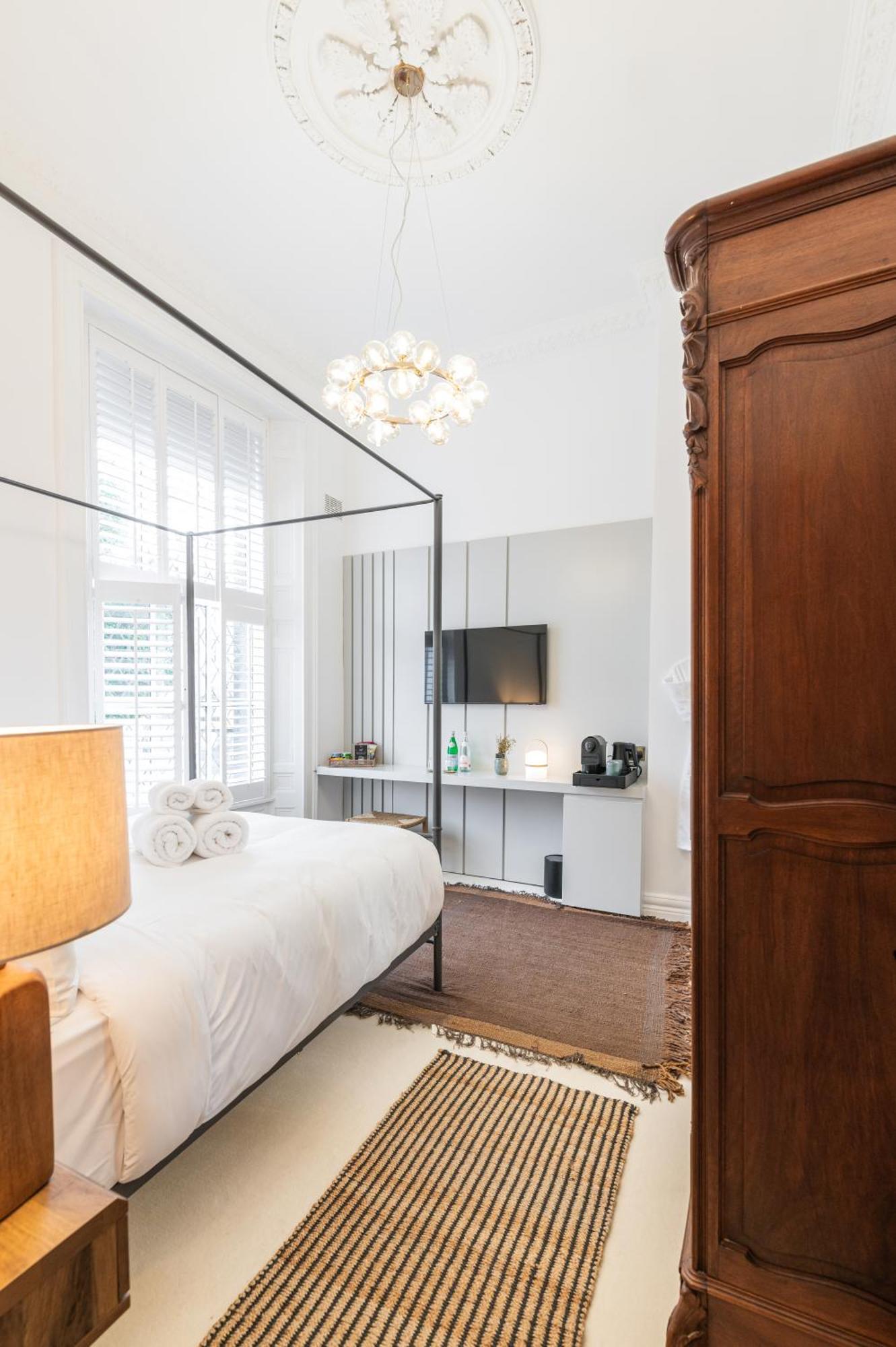 Number 59 Dublin Hotel ภายนอก รูปภาพ
