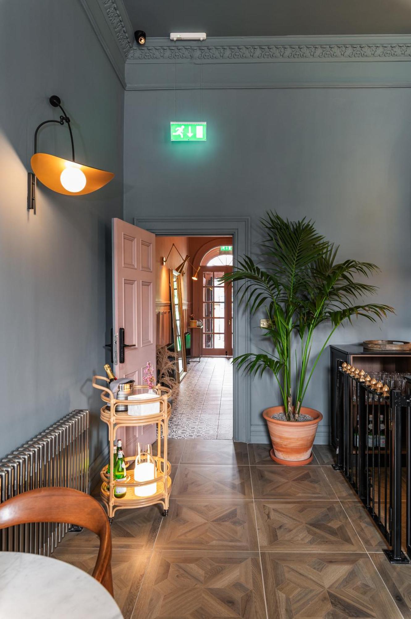 Number 59 Dublin Hotel ภายนอก รูปภาพ