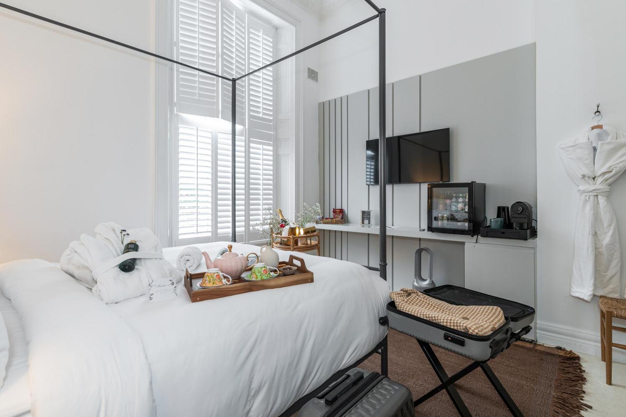 Number 59 Dublin Hotel ภายนอก รูปภาพ
